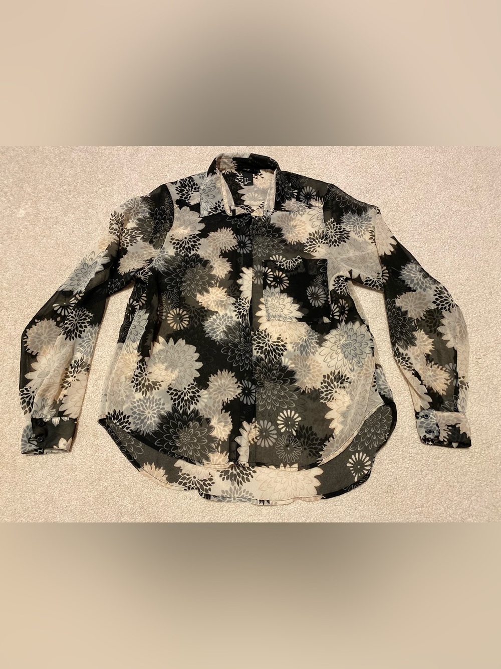 H&M black white beige floral sheer button-up blouse, size 6